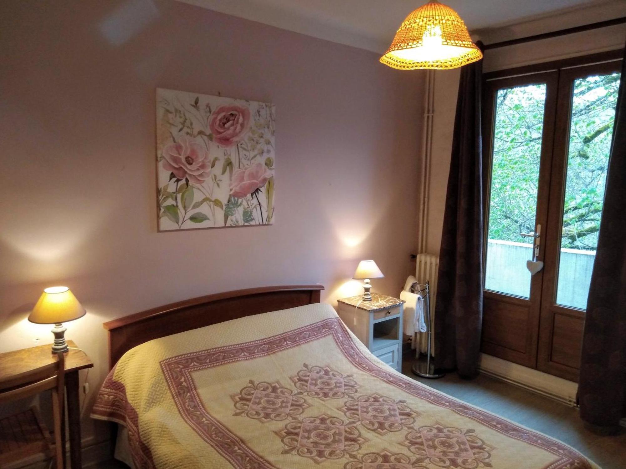 Hotel Du Pont Et Restaurant A Grolejac Luaran gambar